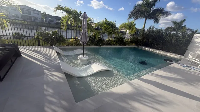 Krasnow backyard, view 14 (today &middot; the sunshelf)